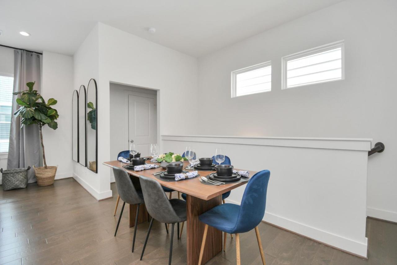 Casa Azure - New Modern 3 Bedroom Med Center, Nrg, Uh هيوستن المظهر الخارجي الصورة