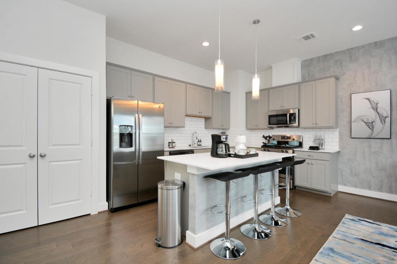 Casa Azure - New Modern 3 Bedroom Med Center, Nrg, Uh هيوستن المظهر الخارجي الصورة