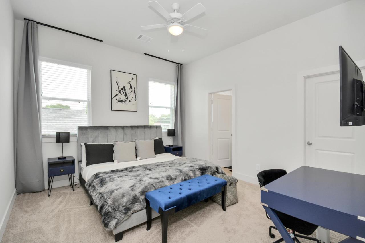 Casa Azure - New Modern 3 Bedroom Med Center, Nrg, Uh هيوستن المظهر الخارجي الصورة