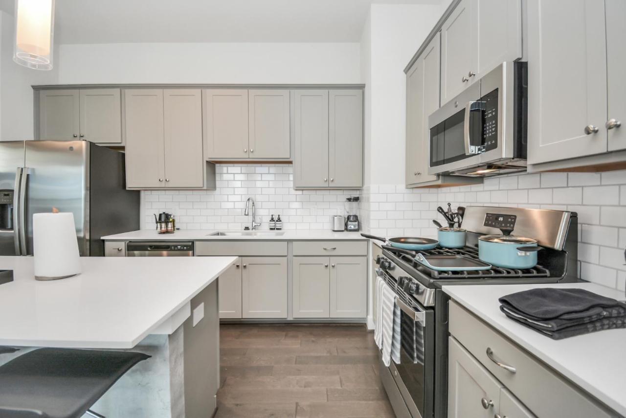 Casa Azure - New Modern 3 Bedroom Med Center, Nrg, Uh هيوستن المظهر الخارجي الصورة