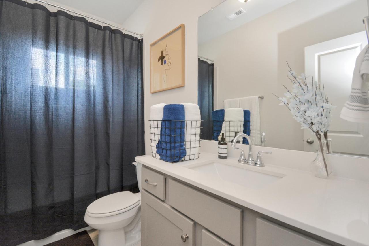 Casa Azure - New Modern 3 Bedroom Med Center, Nrg, Uh هيوستن المظهر الخارجي الصورة